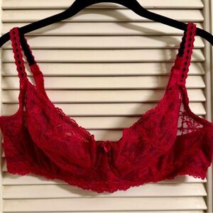 Victoria’s Secret Fire Red Lace Bralette Size 38 D